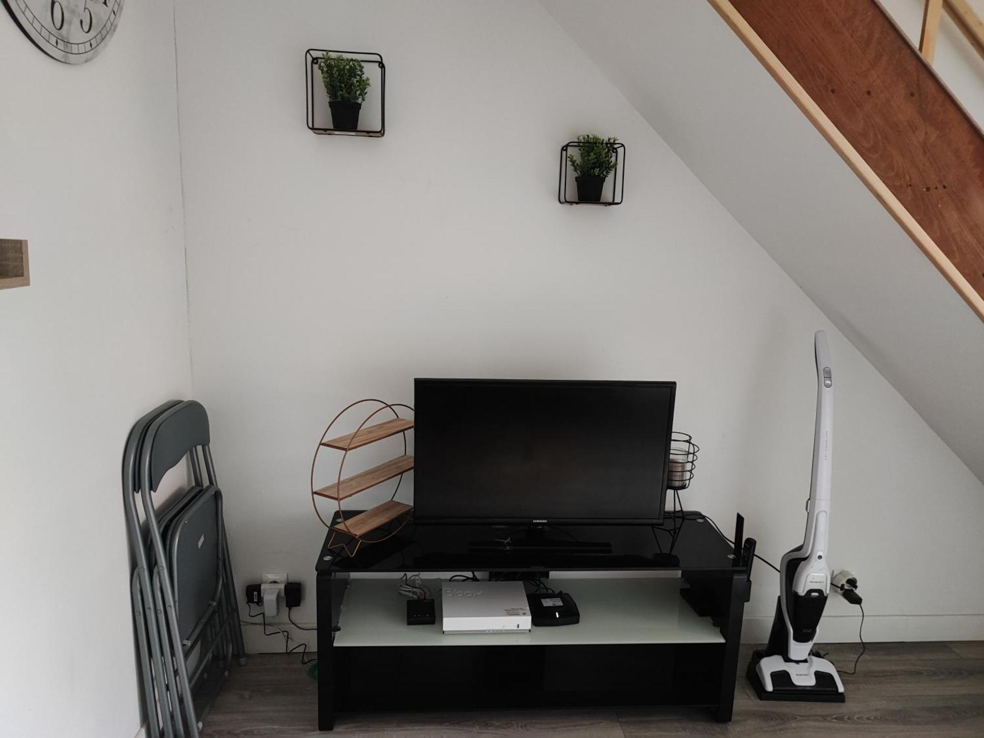 Maison 2 Chambres Centre-Ville La Fere Ngoại thất bức ảnh